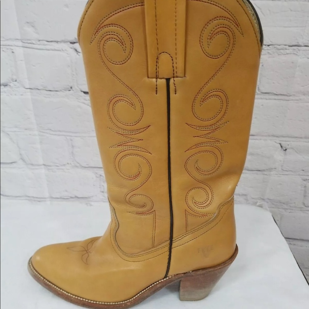 FRYE 7062 Cowgirl Western Butterscotch USA 7.5 B